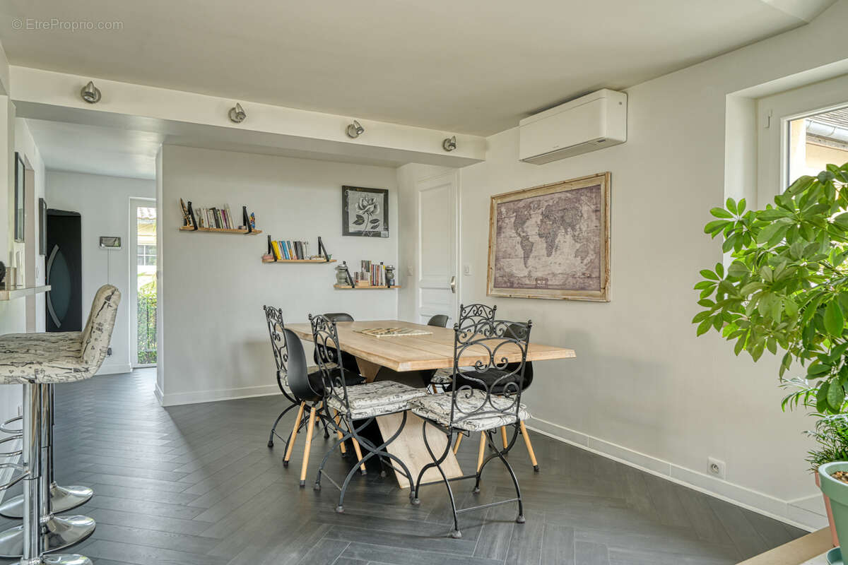 Maison à LES ALLUETS-LE-ROI