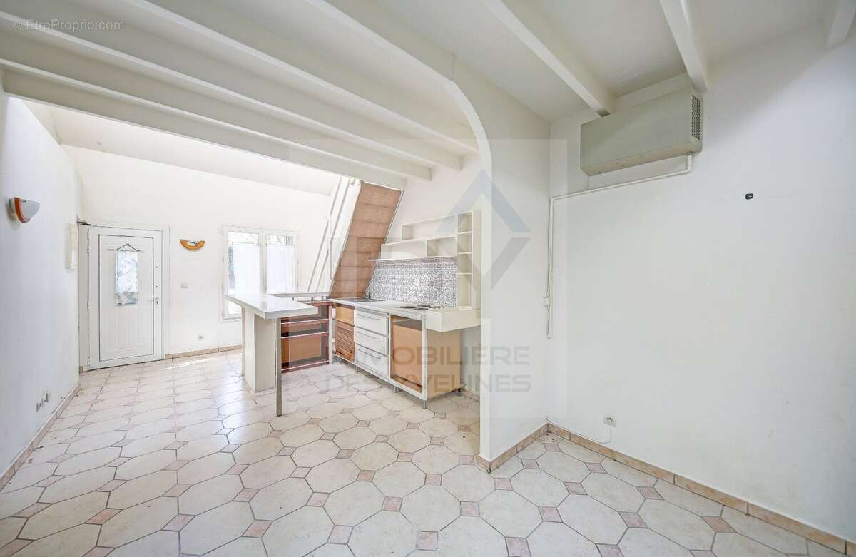 Le pecq - quartier canada - 10 min rer maison de 95.47m² - photo 6