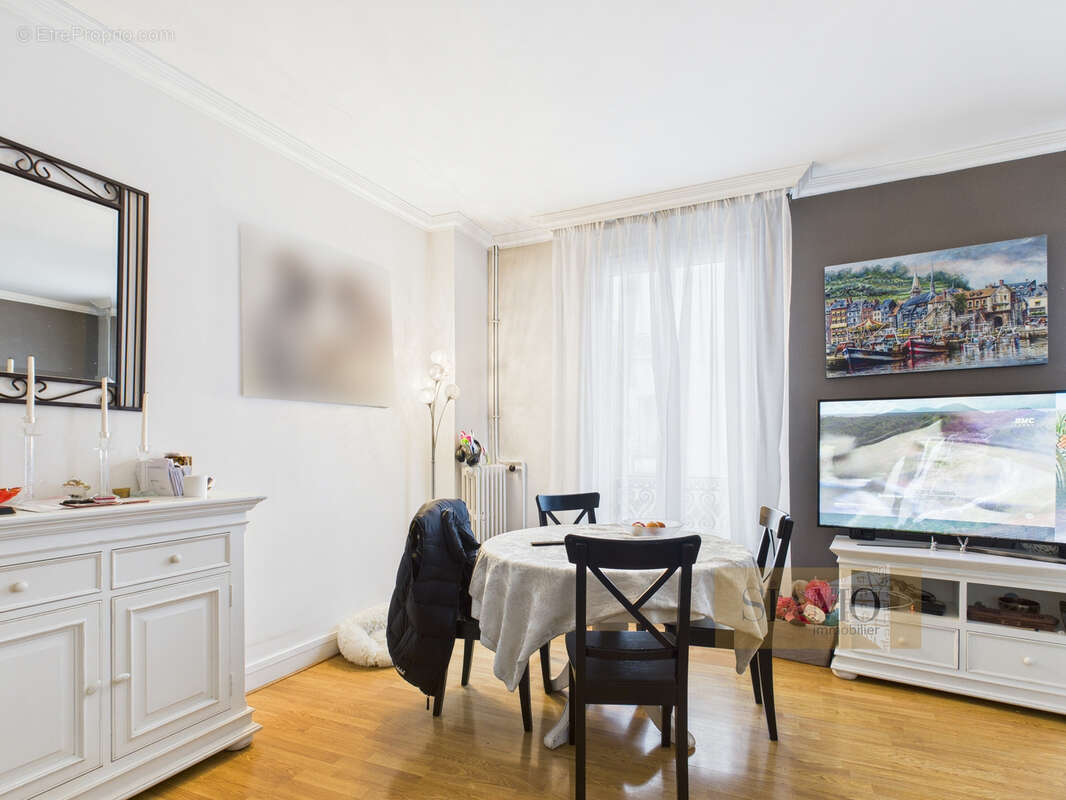 Maison à VINCENNES