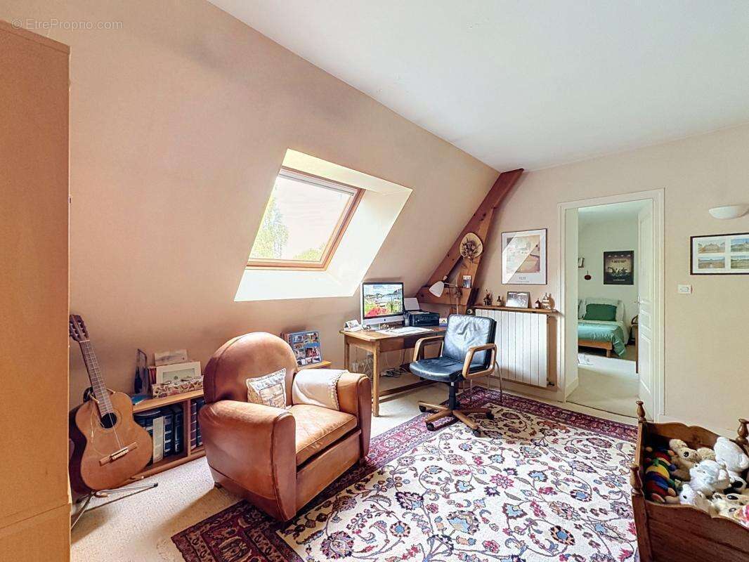L ISLE ADAM (95) : Maison 170m² 850m² terrain 5 chambres - photo 11