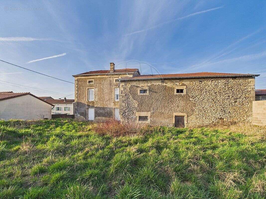 Maison à SAINT-LAURENT-SUR-OTHAIN