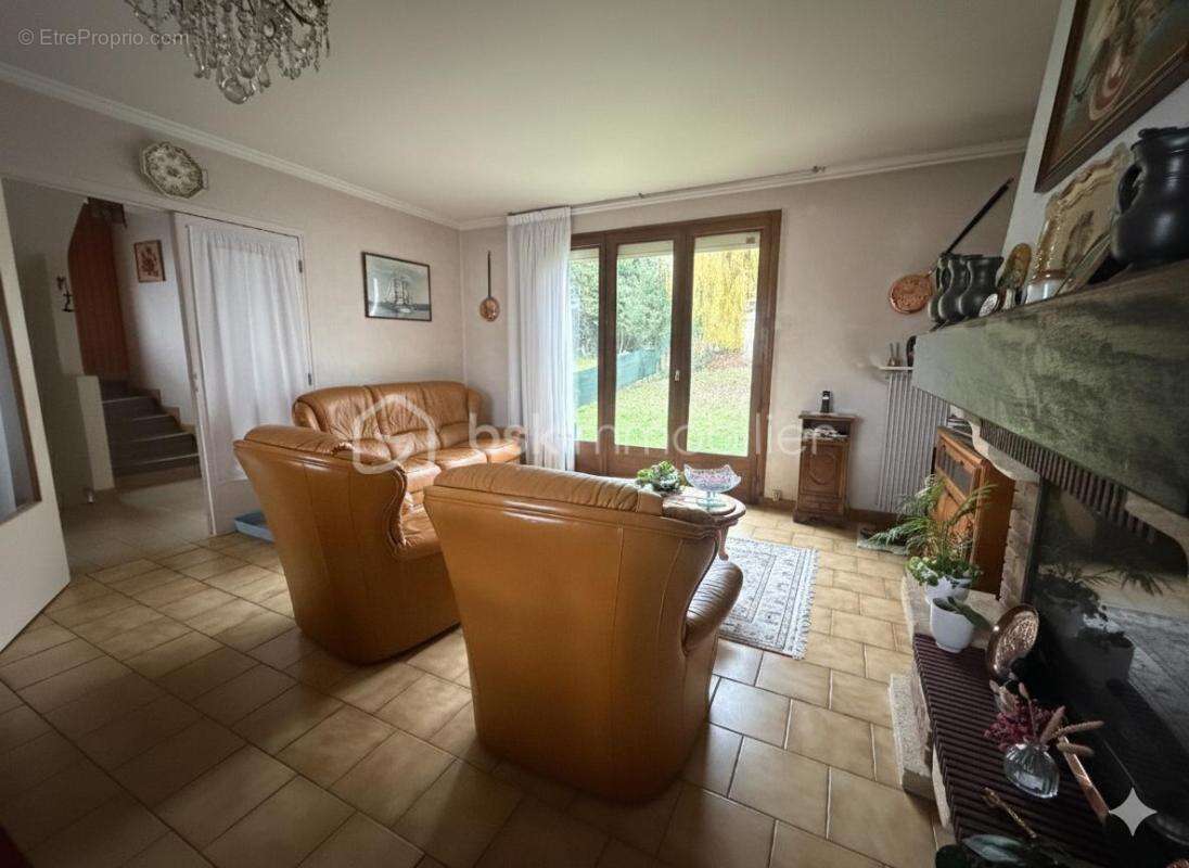 Maison à VITRY-SUR-SEINE