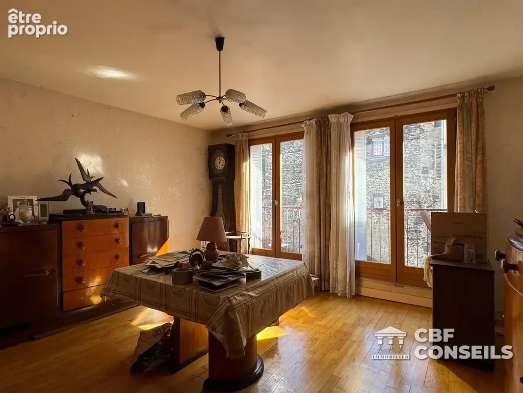 Appartement 4 pièces 88 m² à vendre à Clermont-Ferrand (63000) - photo 3