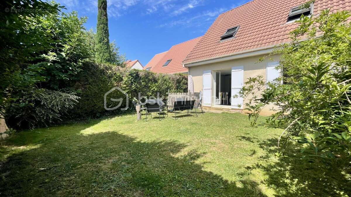 Maison à GUYANCOURT