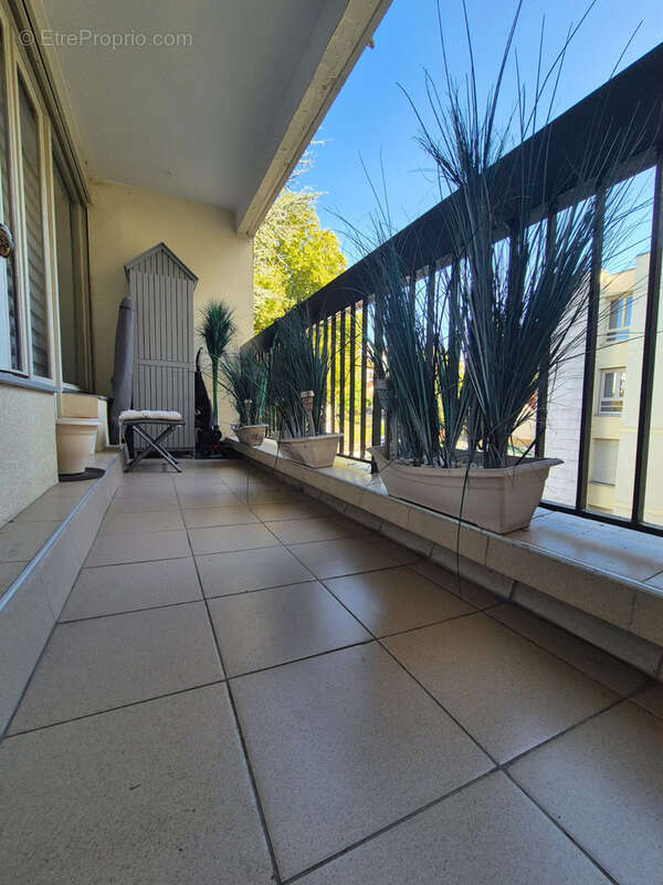 Appartement à BAGNEUX