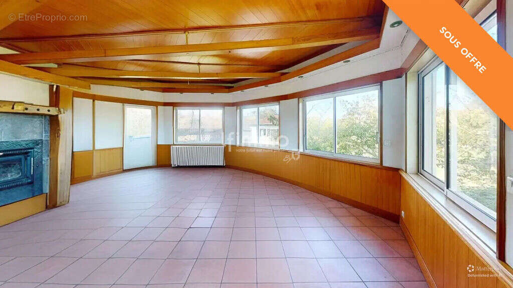 Maison à RION-DES-LANDES