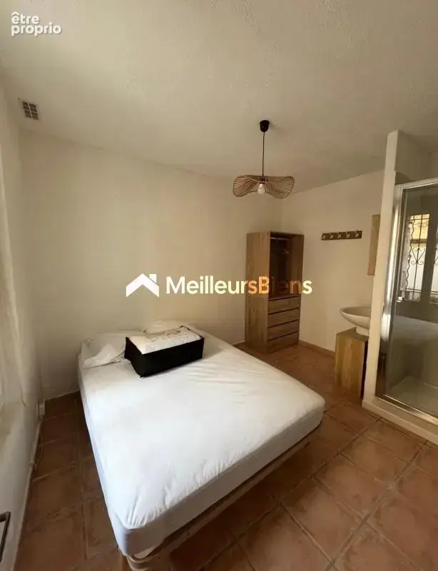 Immeuble de 145 m² à Piolenc, 5 appartements et garage - photo 3