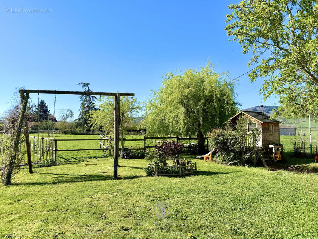 Maison à SAINT-JEAN-SAINT-MAURICE-SUR-LOIRE