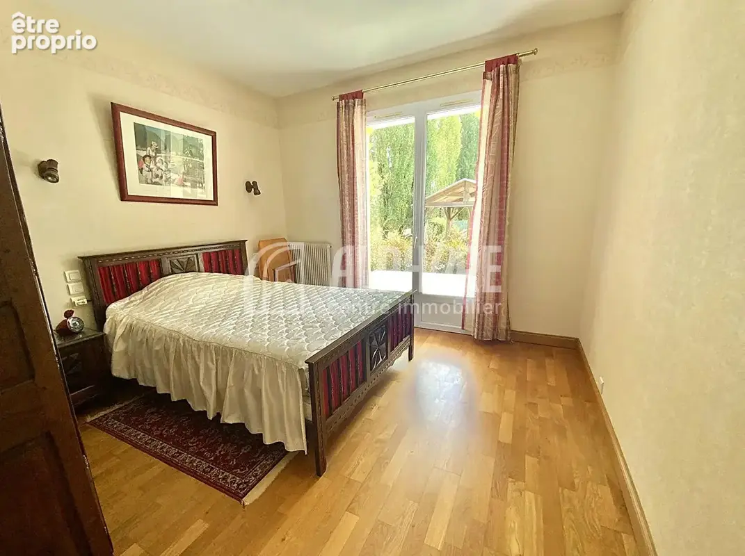 Maison 128m² - 4 chambres + bureau - La Chaize Le Vicomte - photo 8