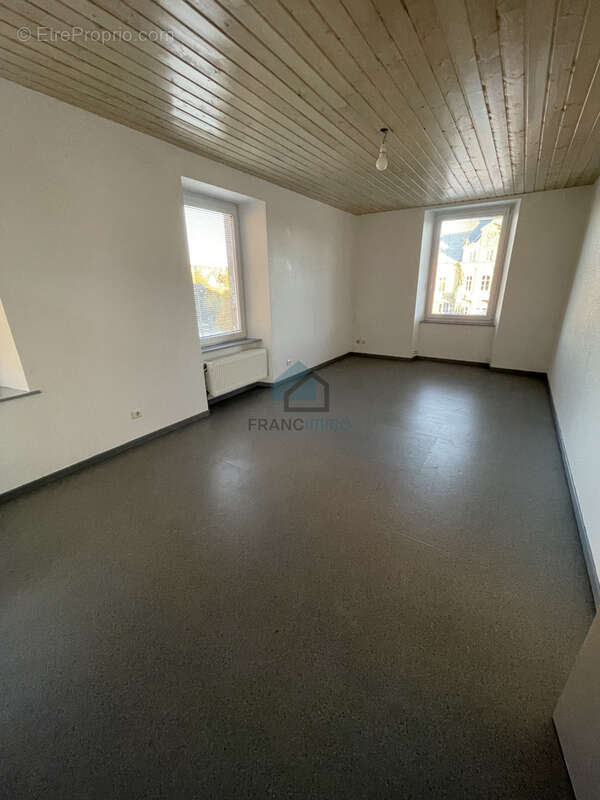 Appartement - centre ville le russey - photo 3