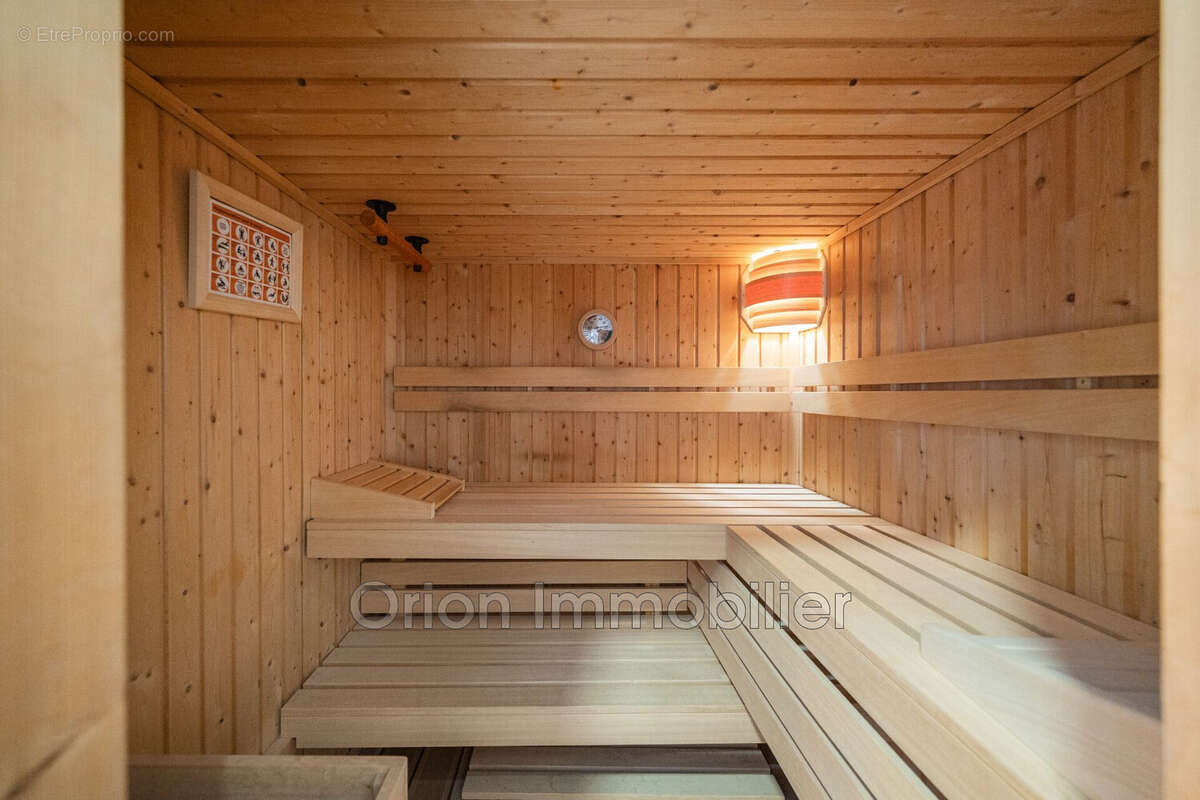 Maison à MANDELIEU-LA-NAPOULE