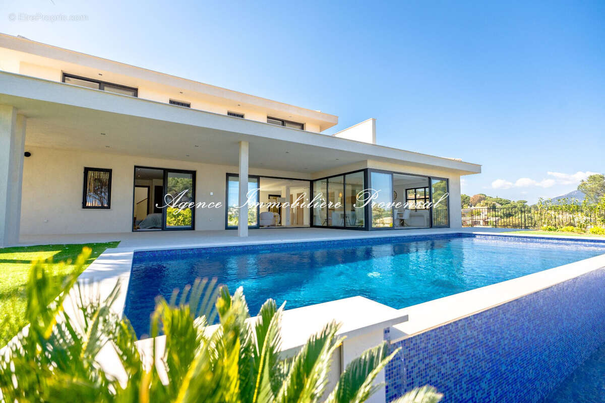 Maison à SAINTE-MAXIME