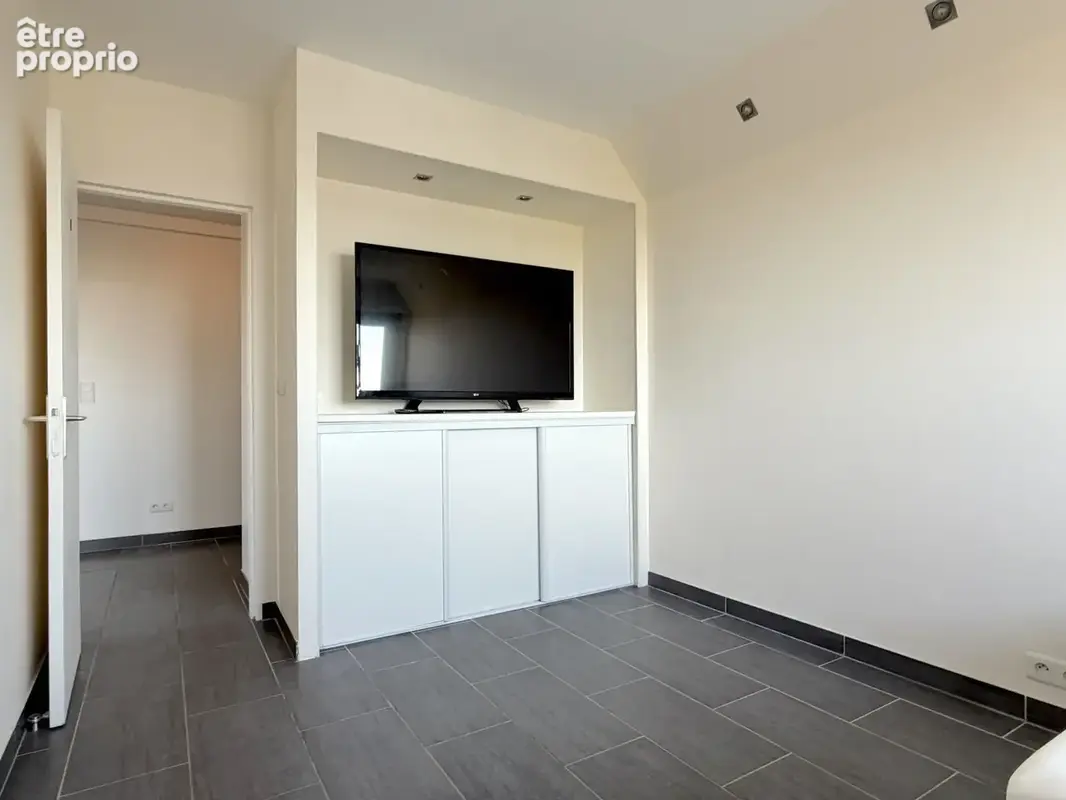 Appartement T5, rénové, loué en colocation - photo 10