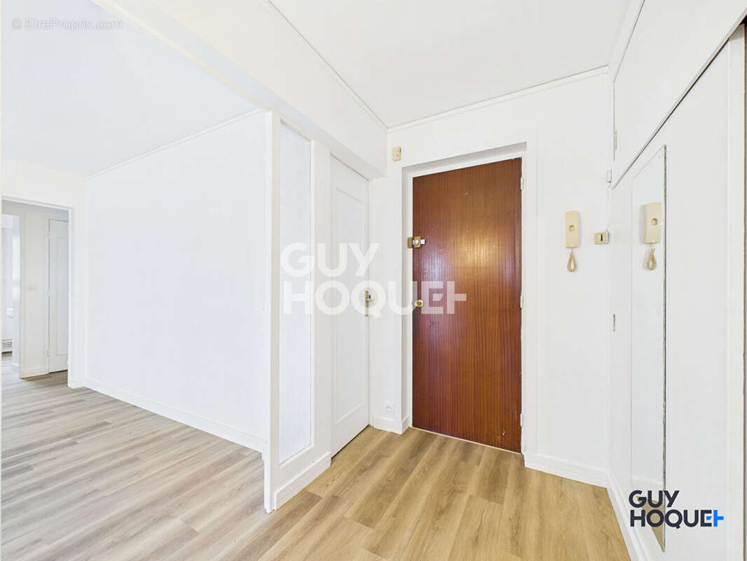 Appartement à SAINT-AUBIN-LES-ELBEUF