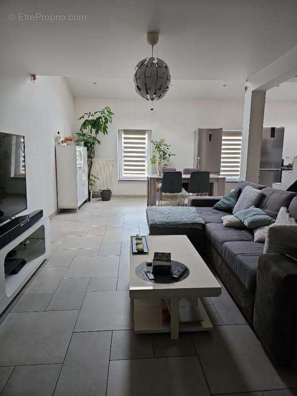 Appartement à LONGEVILLE-LES-METZ
