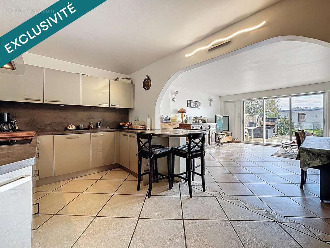 Photo 2 - Maison à VIGNY