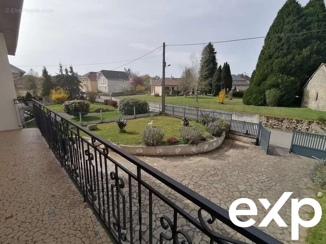 Maison à LA SOUTERRAINE