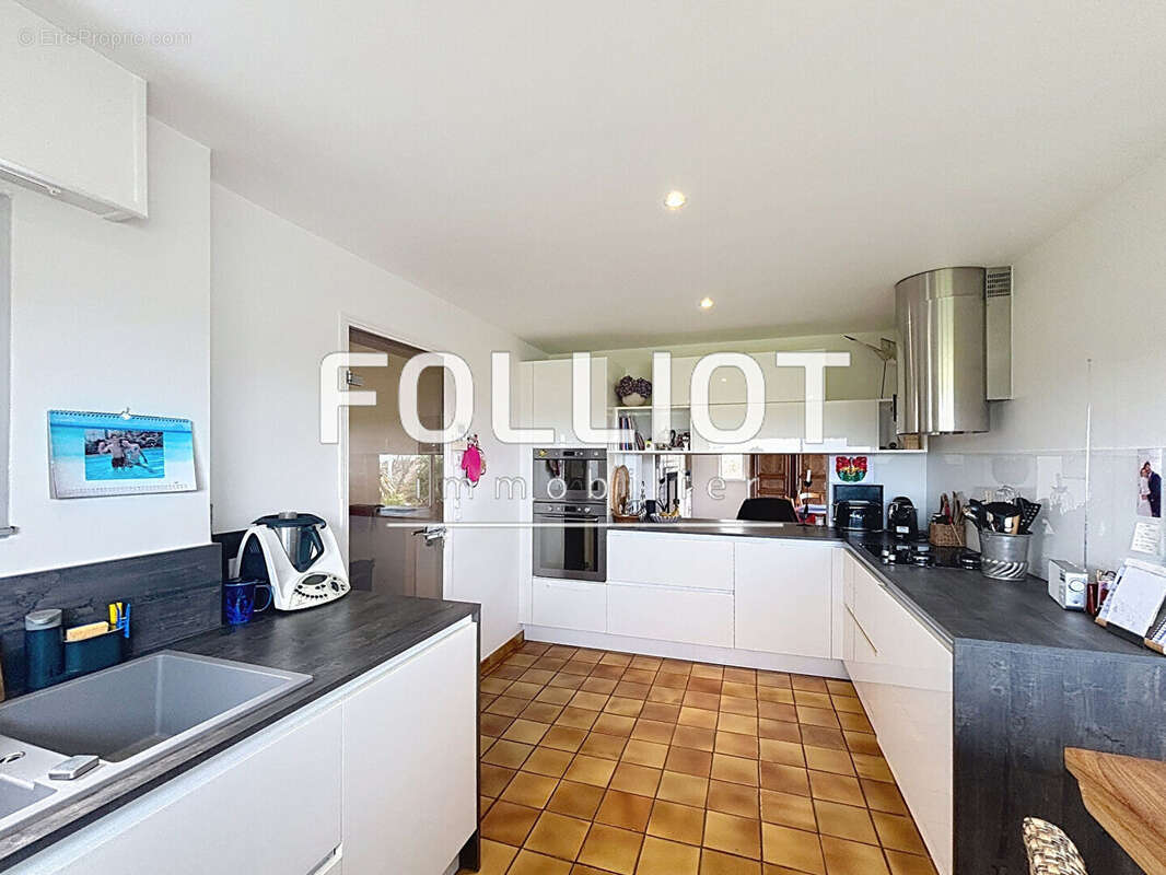 Maison à HAUTEVILLE-SUR-MER