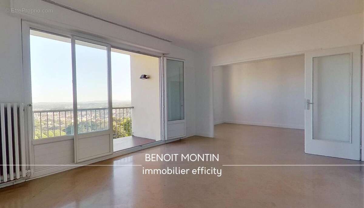 Appartement à SAINTE-FOY-LES-LYON