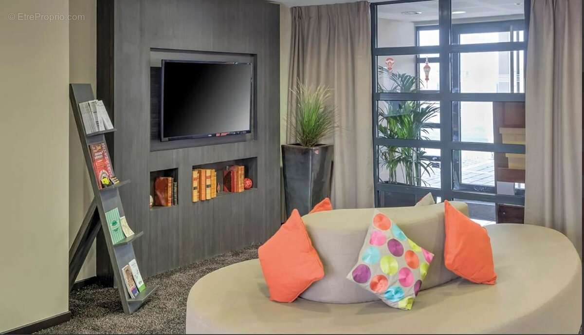INVESTISSEMENT LOCATIF  Entzheim  Résidence Affaires Appart'City Confort Strasbourg Aéroport - 6.94% de rentabilité - photo 10