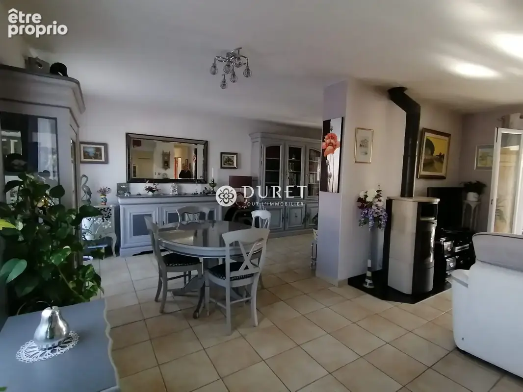 Maison 100 m² à Givrand  - photo 4