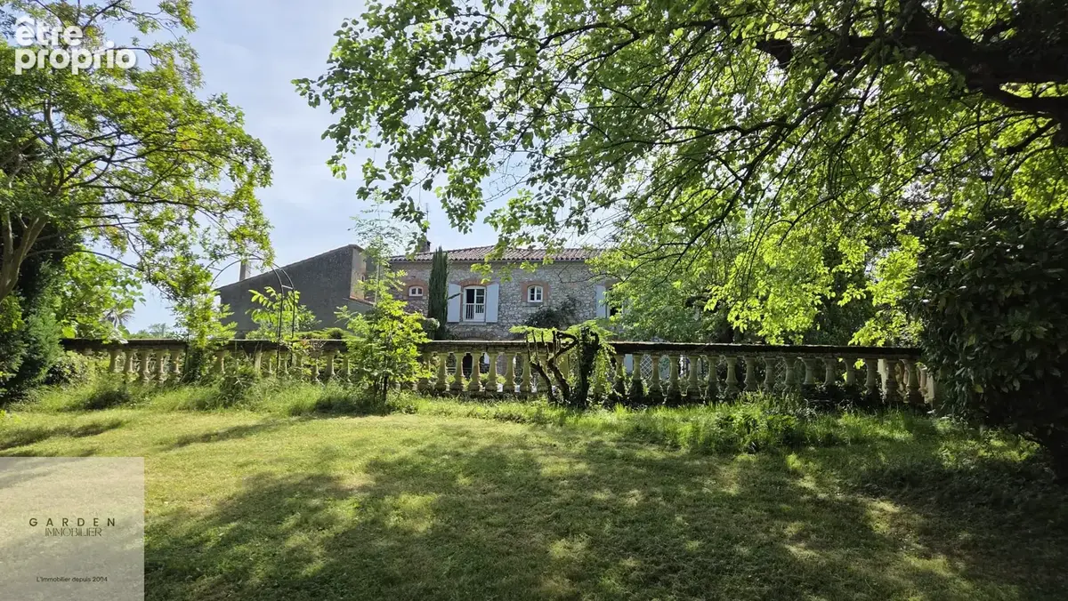 REVEL.    Propriété de Caractère,Charme,Prestige et fort potentiel - photo 6