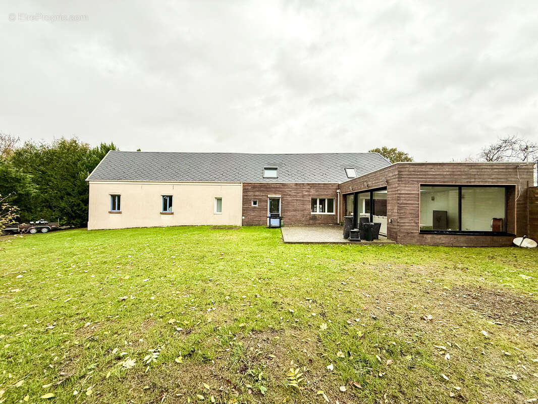 Maison à CAYEUX-EN-SANTERRE