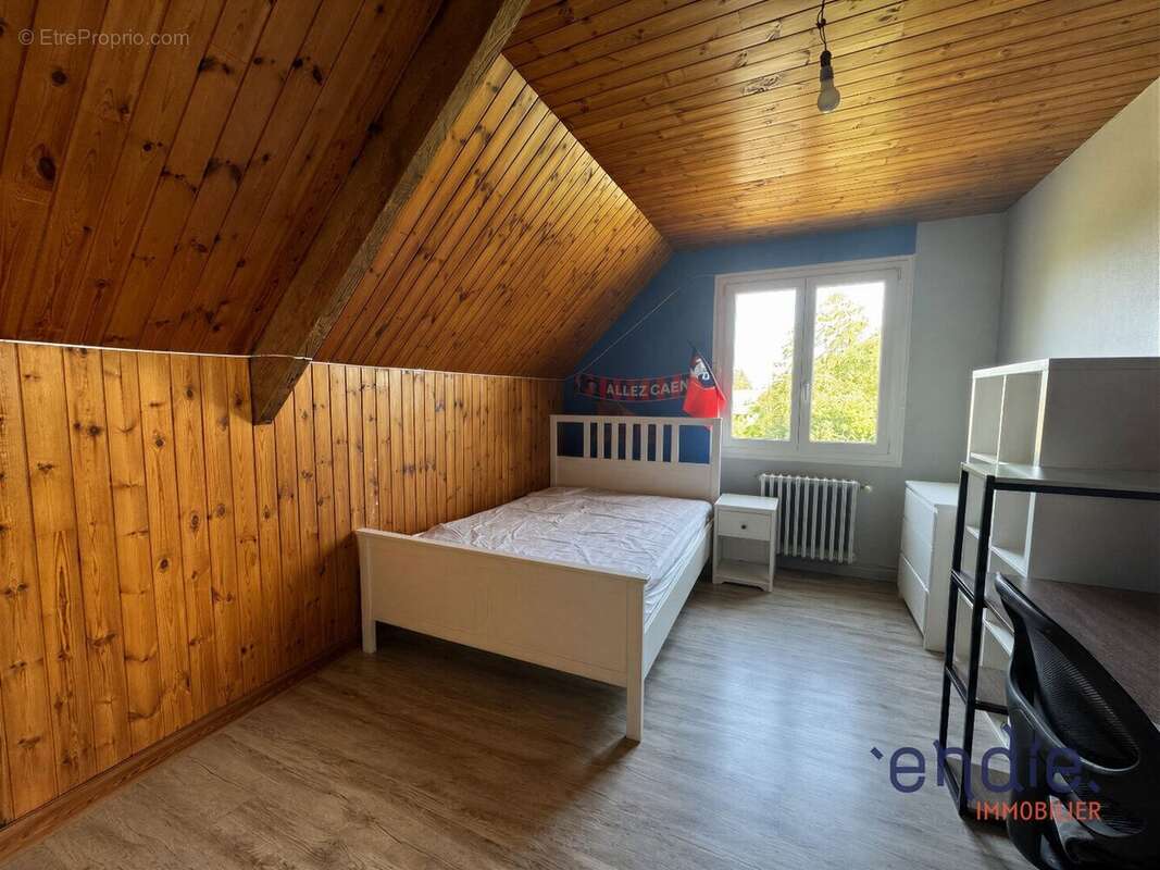 Une maison familiale aux beaux volumes, au cur de Cheux - photo 9