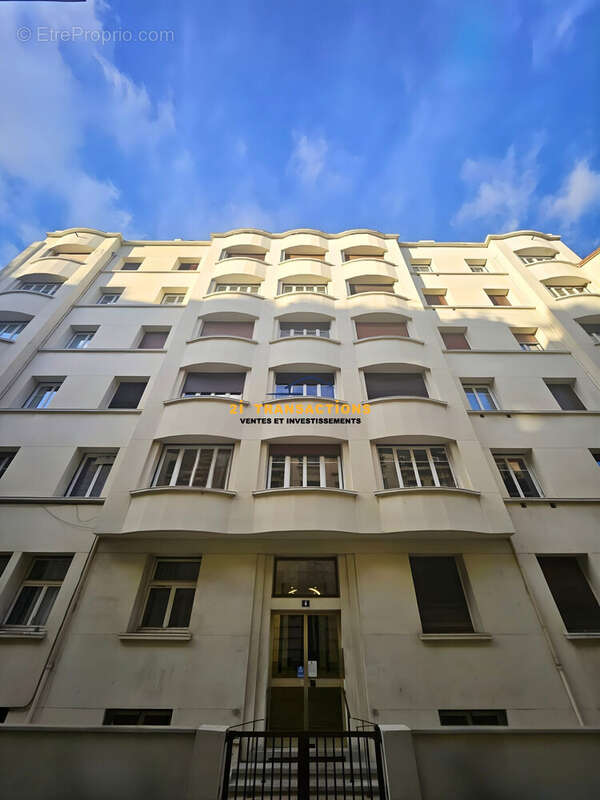 Appartement à SAINT-ETIENNE