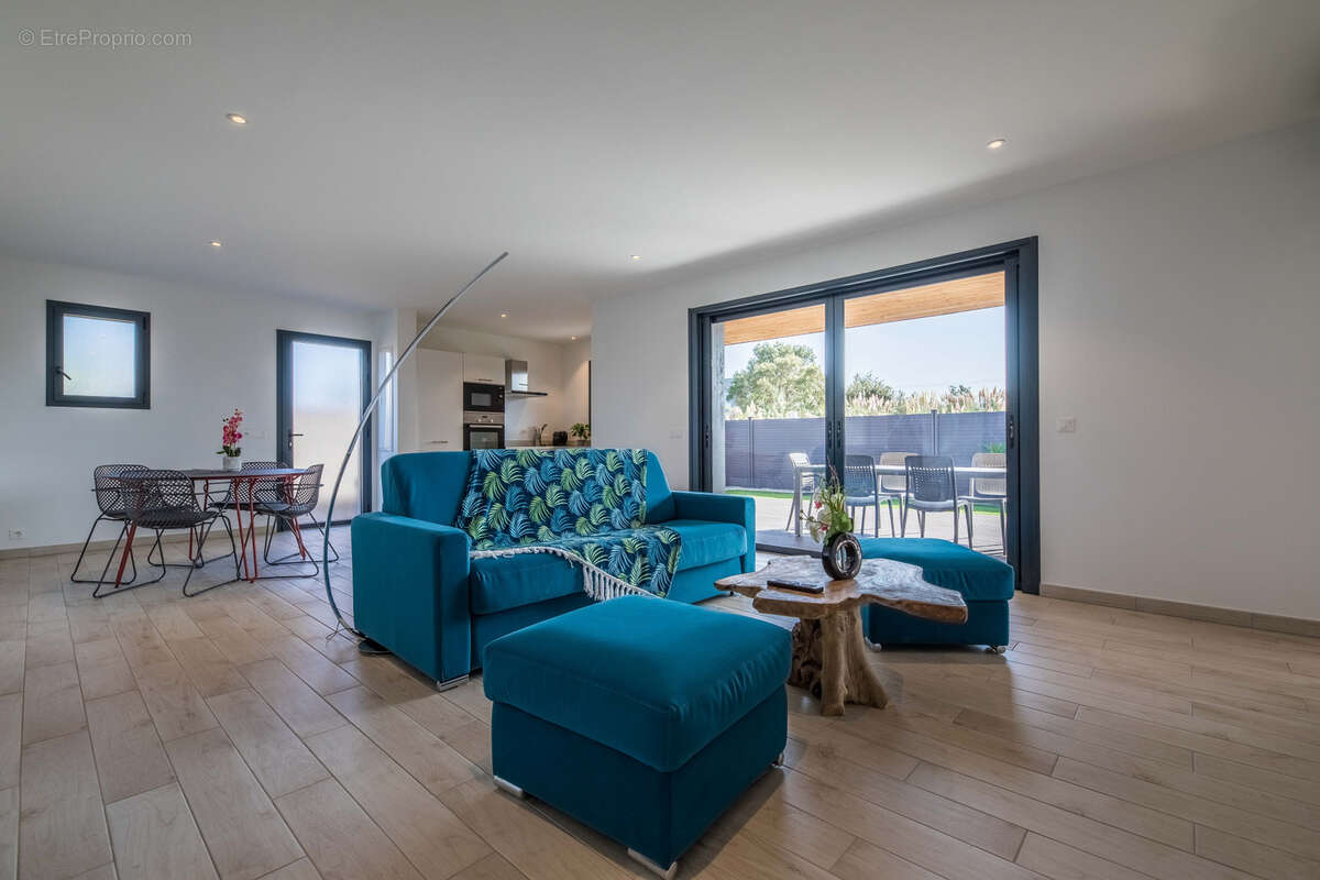 Vesna Rossa   Villa T4 neuve avec piscine privée à Cala Rossa - photo 2