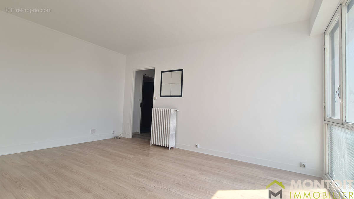 Appartement à THIAIS