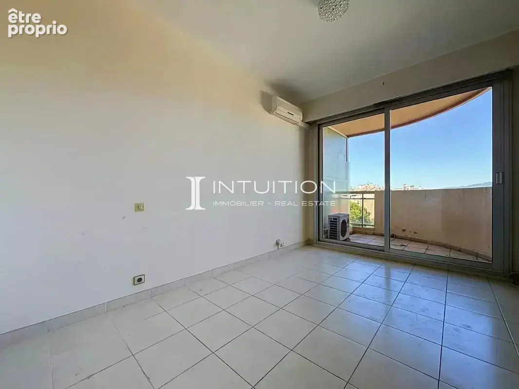 Cannes - Basse Californie : Vaste appartement toit terrasse avec garage - photo 32