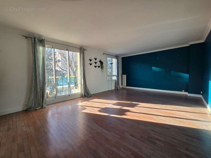 Appartement à RUEIL-MALMAISON