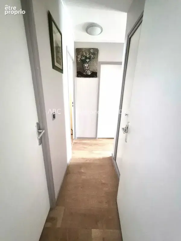 Appartement lumineux t4 avec parking et cave - photo 8