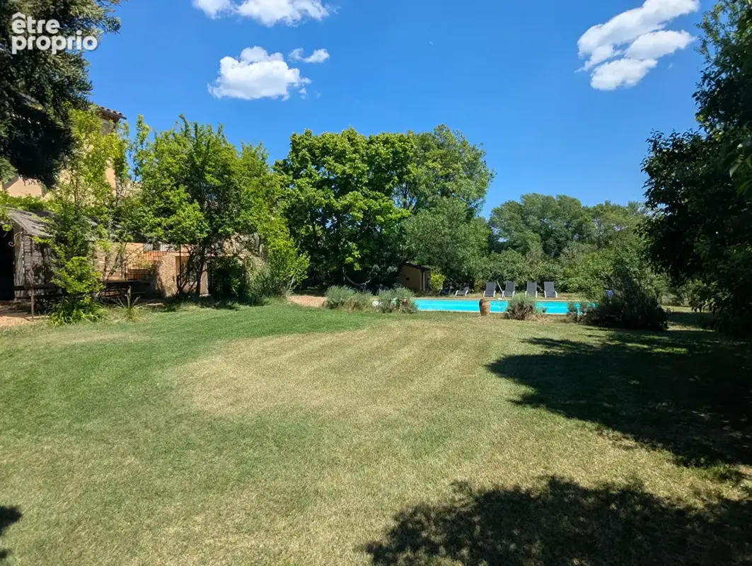 VILLECROZE bastide du 19e, 8 pièces, 180 m², 1 ha de terrain, piscine - photo 13