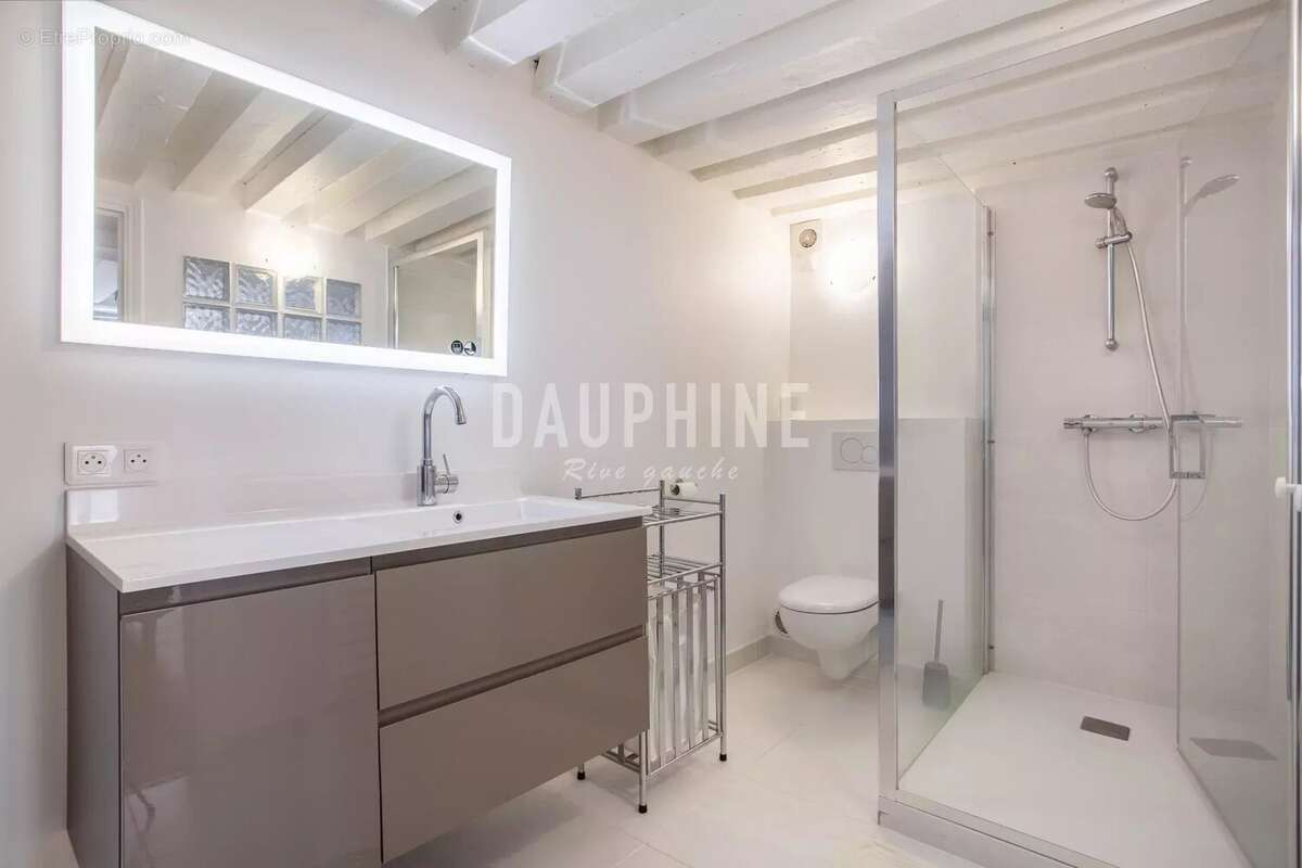 Appartement à PARIS-6E