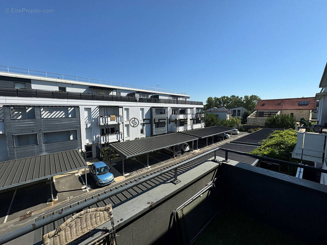 Appartement à LE BOUSCAT