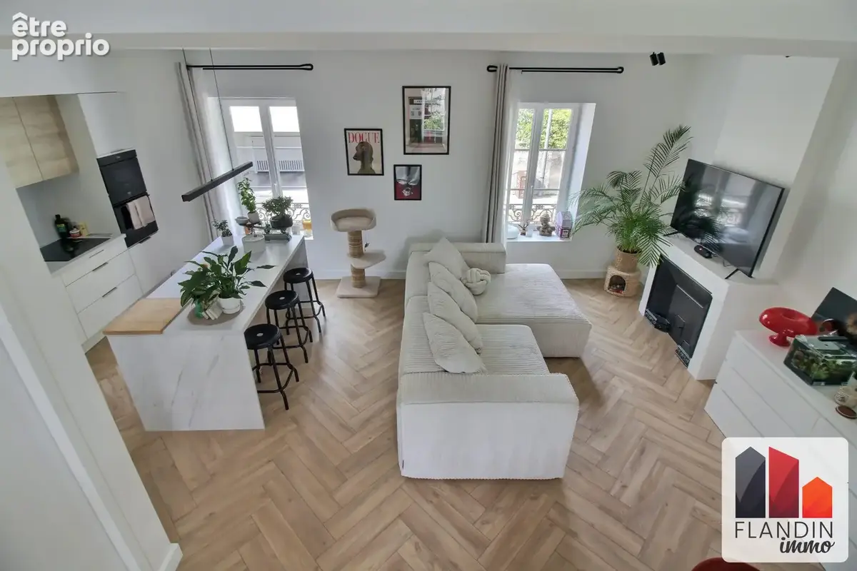 Appartement 3 pièces 88 m² à vendre à Saint-Genis-Laval (69230) - photo 3