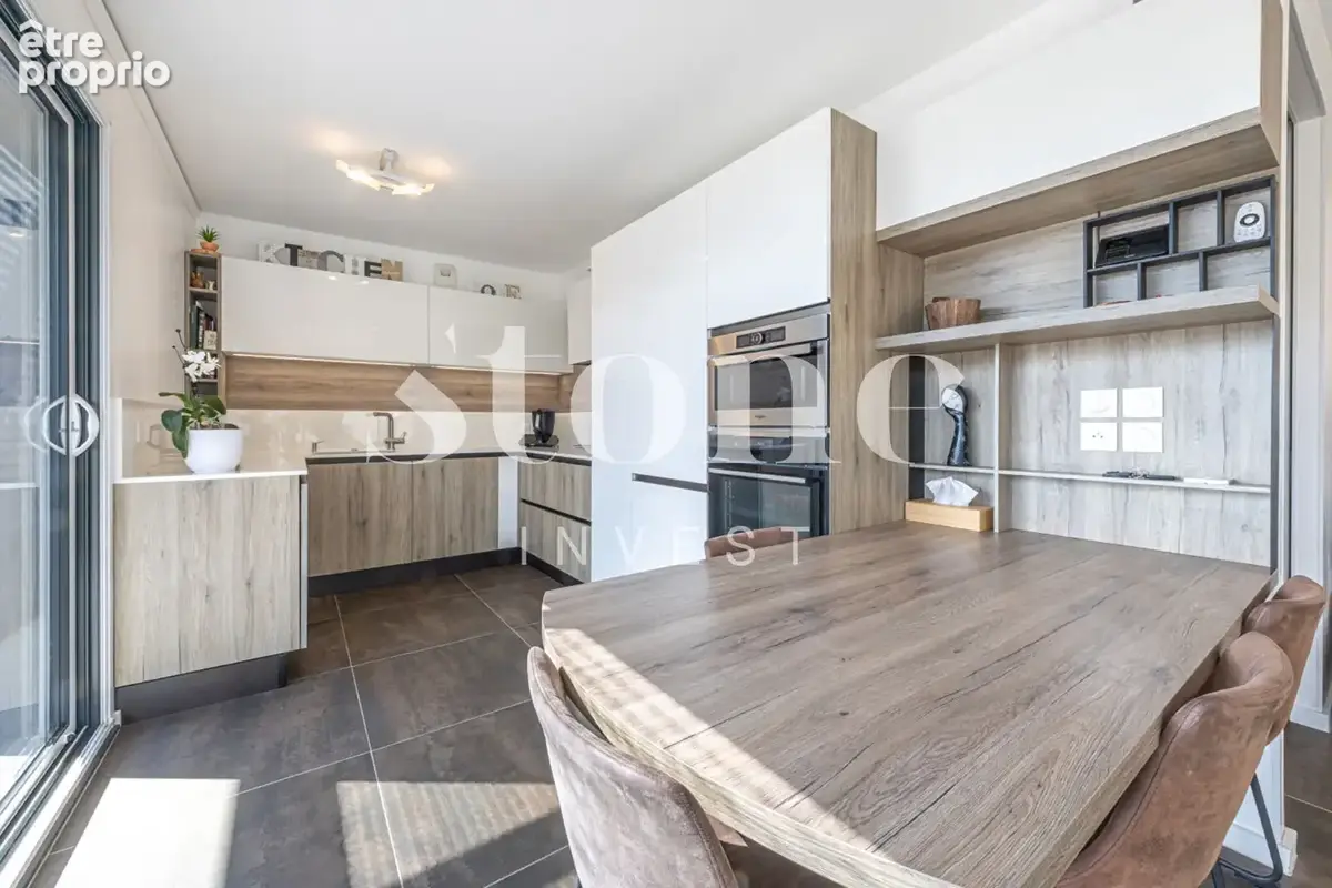 Appartement en attique de 4 pièces 93 m2 - photo 4