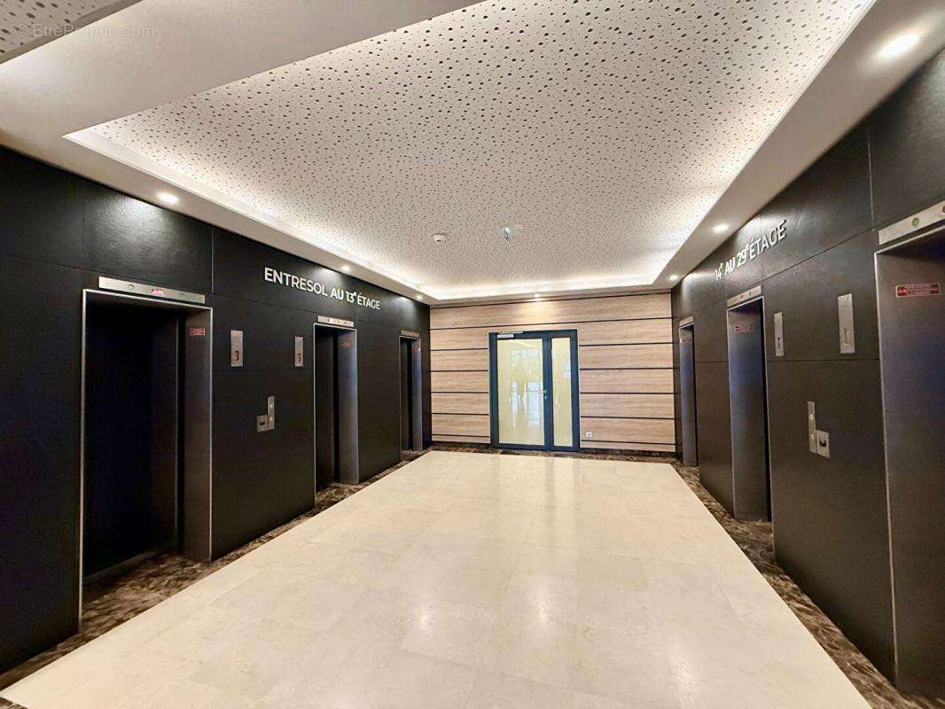 Appartement à ISSY-LES-MOULINEAUX