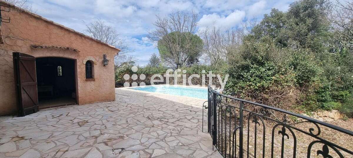 Maison à LE THORONET