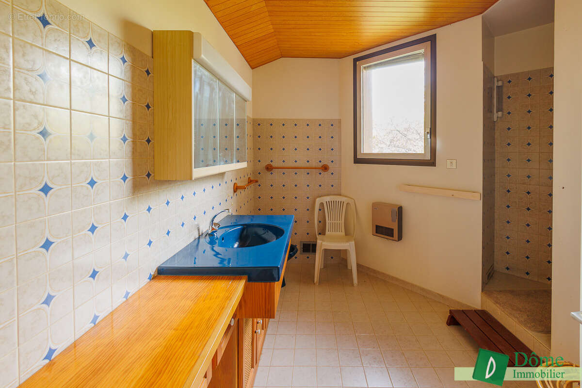 Maison à MONTBONNOT-SAINT-MARTIN