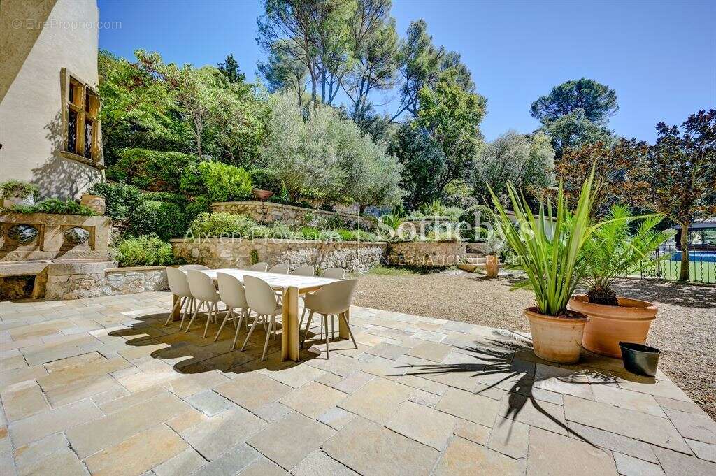 Maison à AIX-EN-PROVENCE