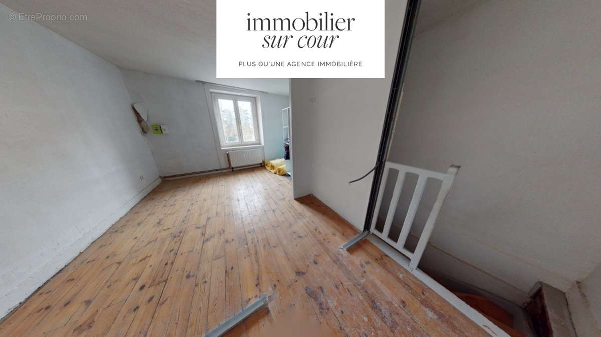 Appartement à LA TALAUDIERE