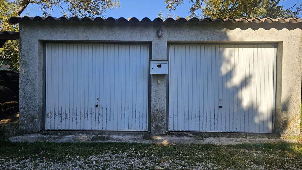 Maison à PLAN-D&#039;AUPS-SAINTE-BAUME