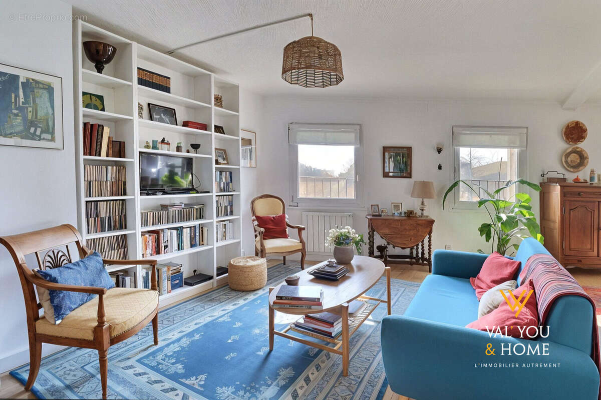 Appartement à SAINT-GENIS-LAVAL