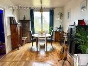 Maison à FLEURY-LES-AUBRAIS