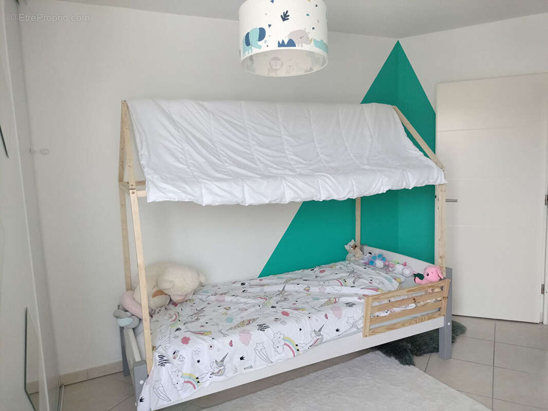 Appartement à JUVIGNAC