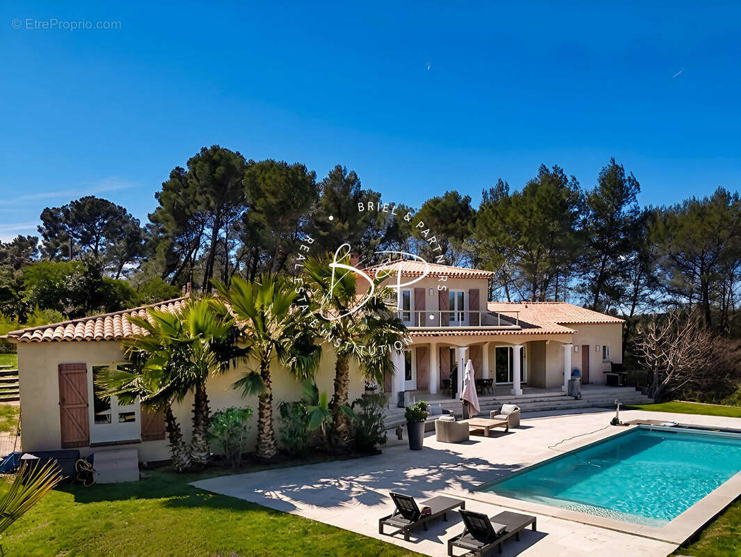 Maison à DRAGUIGNAN