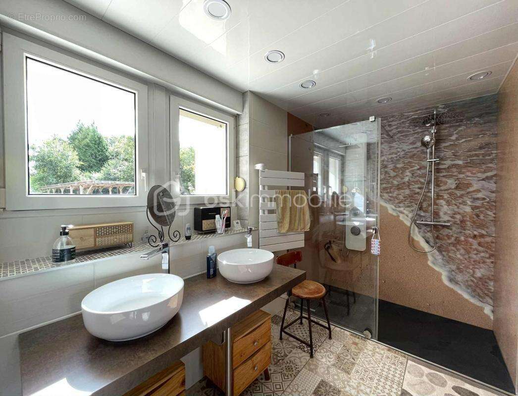 Maison rénovée à vendre - Chevillon - 225 m² - photo 11